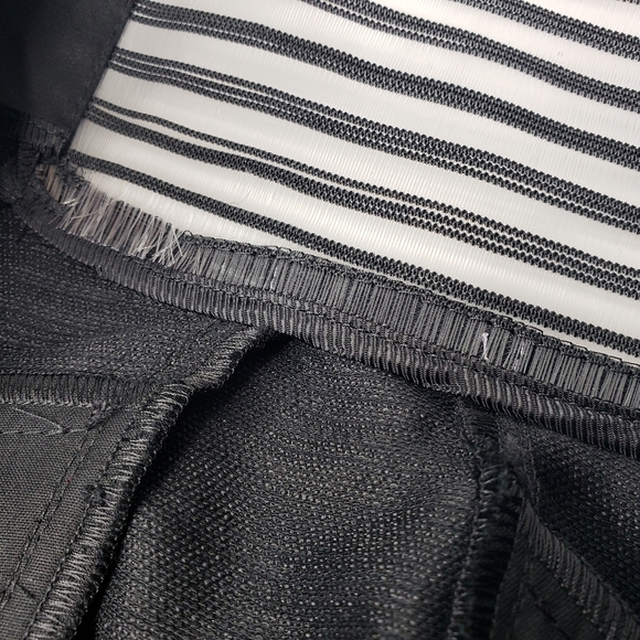 Uber Rare Marithe et Francois Girbaud Designer Structured Pockets Unique Skirt - Picture 8 of 16